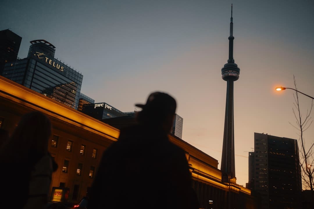 华鑫证券给予荣盛石化“买入评级”